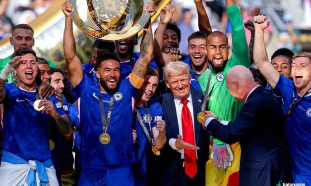 Spanyolország a futballvilág trónján – Donald Trump és Gianni Infantino együtt adta át a trófeát