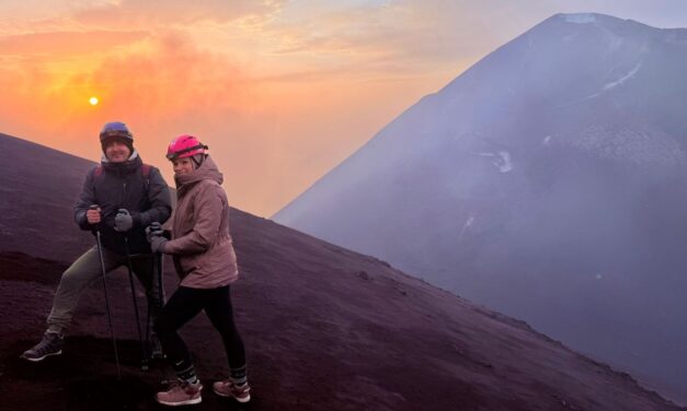Újabb elképesztő Etna-expedíciót teljesített a pápai hegymászó házaspár
