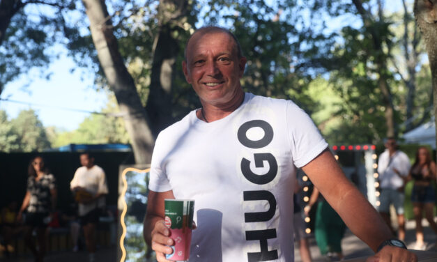 Ki van simulva Győrfi Pál – a volt mentőszóvivő a Szigeten bulizott