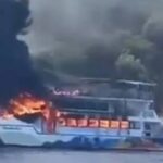 Pánik a kigyulladt hajón: több mint százan ugrottak a tengerbe