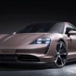 Porschéval próbált meg villamosozni az ittas sofőr a pesti éjszakában, nem jött össze neki