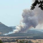 105 tűzoltó és önkéntes küzdött a lángokkal, körülhatárolták a területet (+ friss fotók, videó)