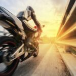 468 ezer forintjába került ez a gyorshajtás a motorosnak, aki Mesztegnyőn repesztett
