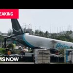 Lángoló Boeing 767-es okozott riadalmat a Miami reptéren: túlfutott a kifutópályán, közúton állt meg