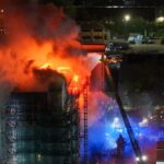 Lángol a londoni felhőkarcoló, hetven tűzoltót riasztottak